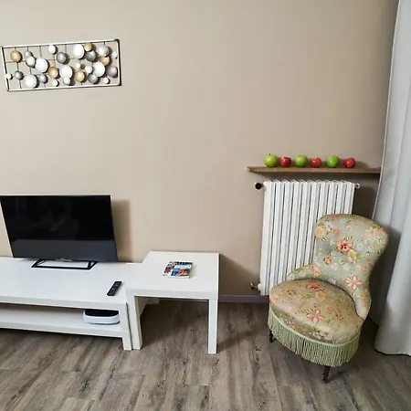 Apartment Colombare 31 *